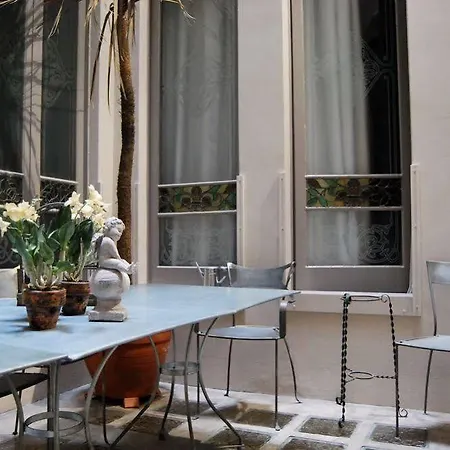 Circa 1905 Bed and breakfast