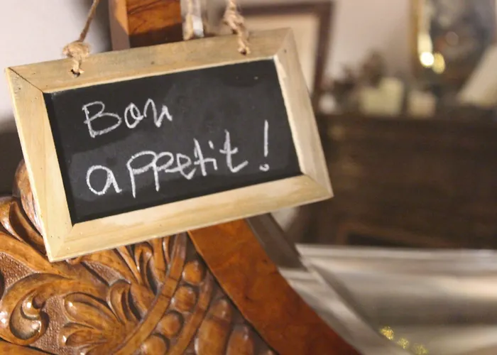 Bed & Breakfast Circa 1905