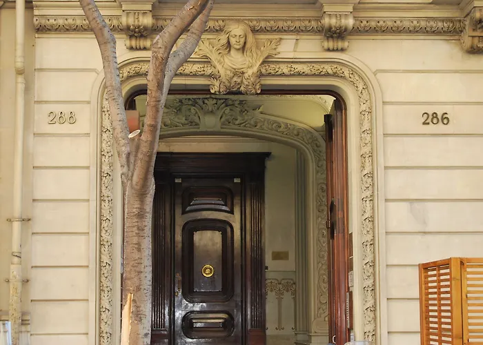 Bed & Breakfast Circa 1905 4*