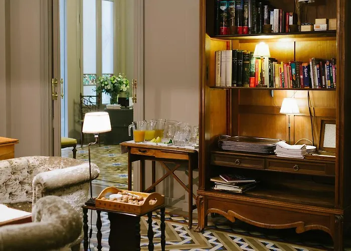 Bed & Breakfast Circa 1905 4*