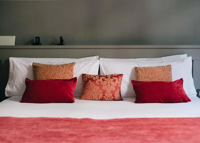 Bed & Breakfast Circa 1905