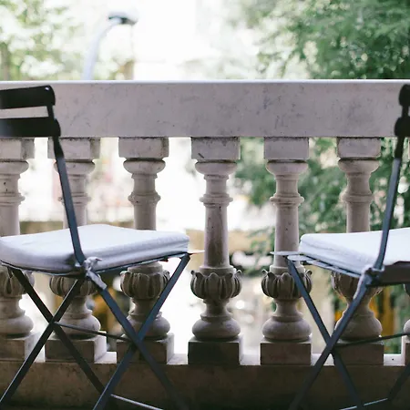 Circa 1905 Bed & Breakfast Barcelona