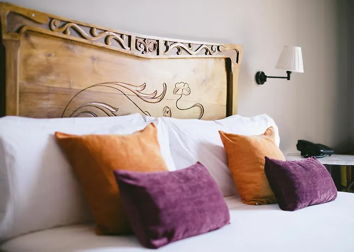 לינה וארוחת בוקר Circa 1905